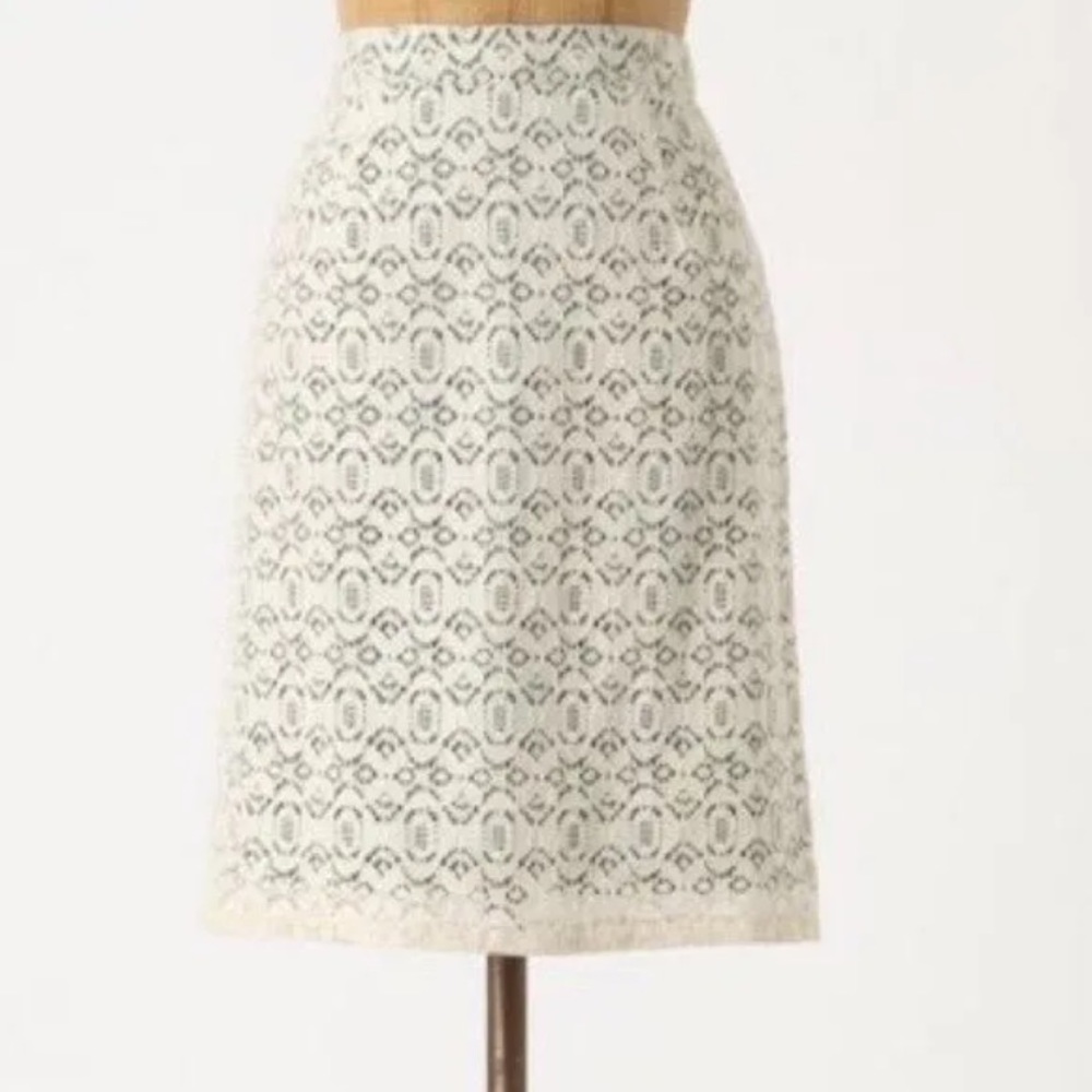 EDME & ESYLITE for ANTHROPOLOGIE ‘Aine’ Lace Overlay Pencil Skirt NWOT Size 8 - Picture 4 of 9